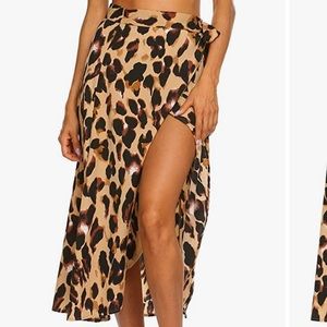 NWT leopard wrap skirt (Newchoice from Amazon)